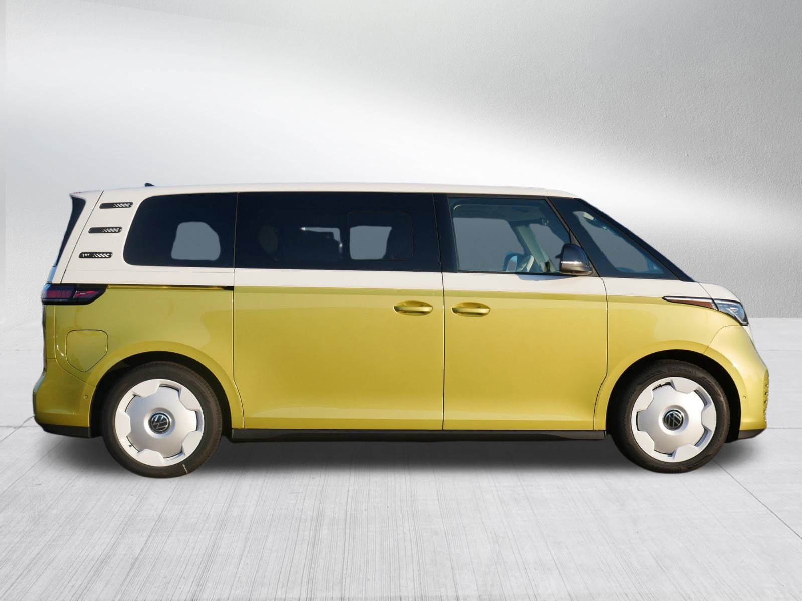 New 2025 Volkswagen ID. Buzz 1st Edition Mini-van, Passenger in