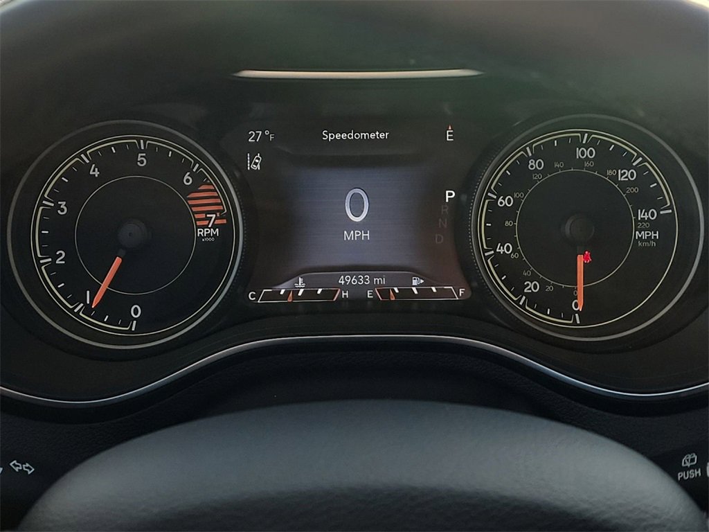 2023 Jeep Cherokee Altitude Lux photo 13
