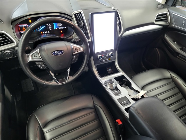 2022 Ford Edge SEL photo 33