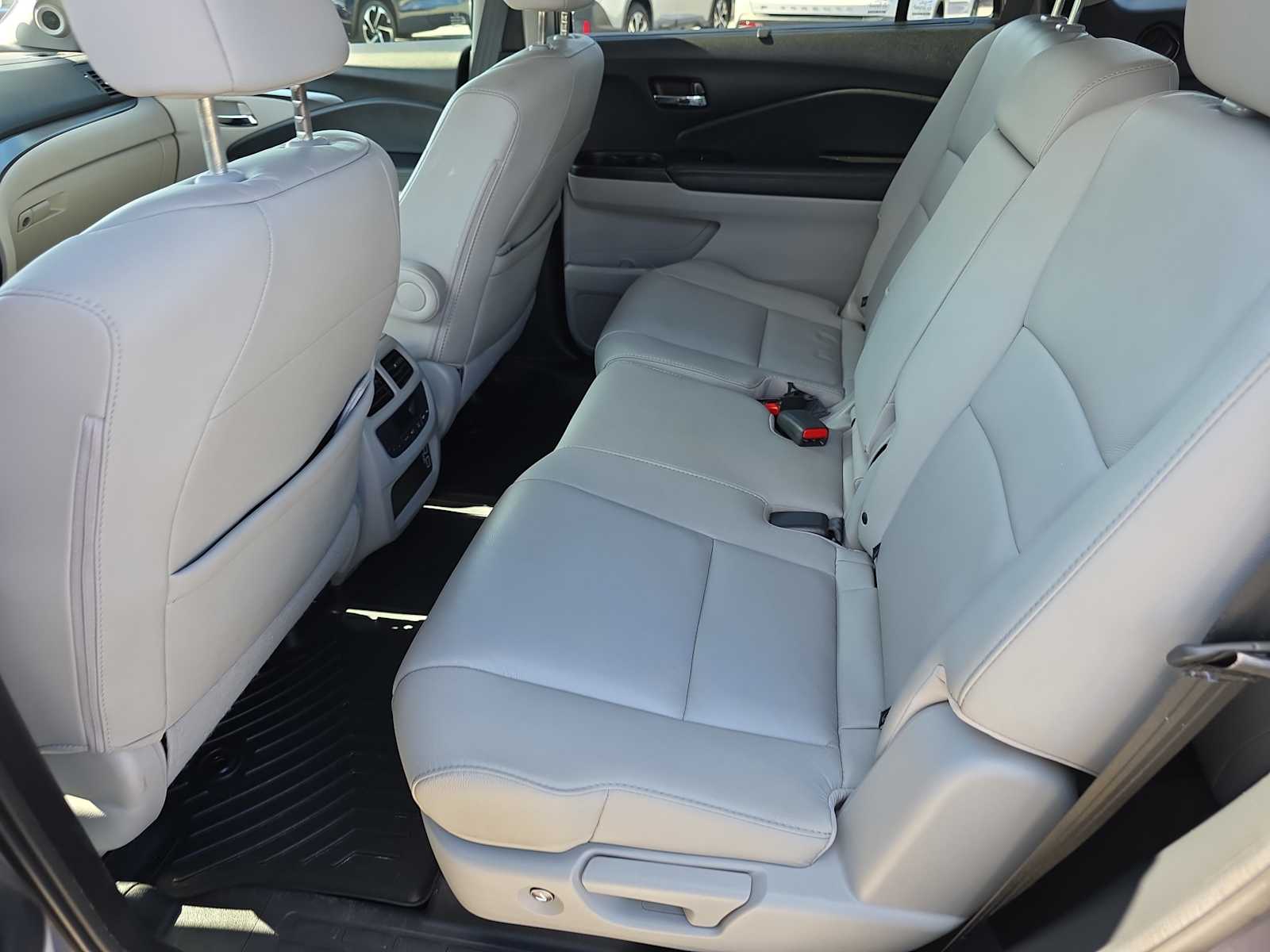 2022 Honda Pilot EX-L photo 28