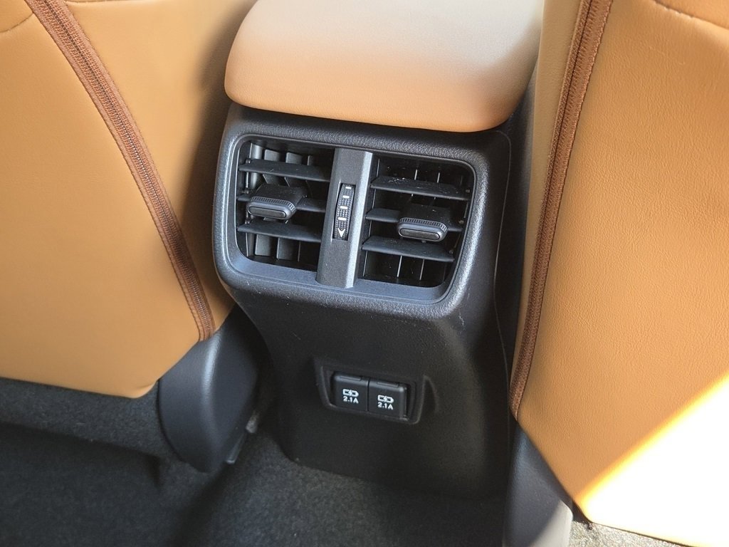 2020 Lexus UX 250h Premium photo 29