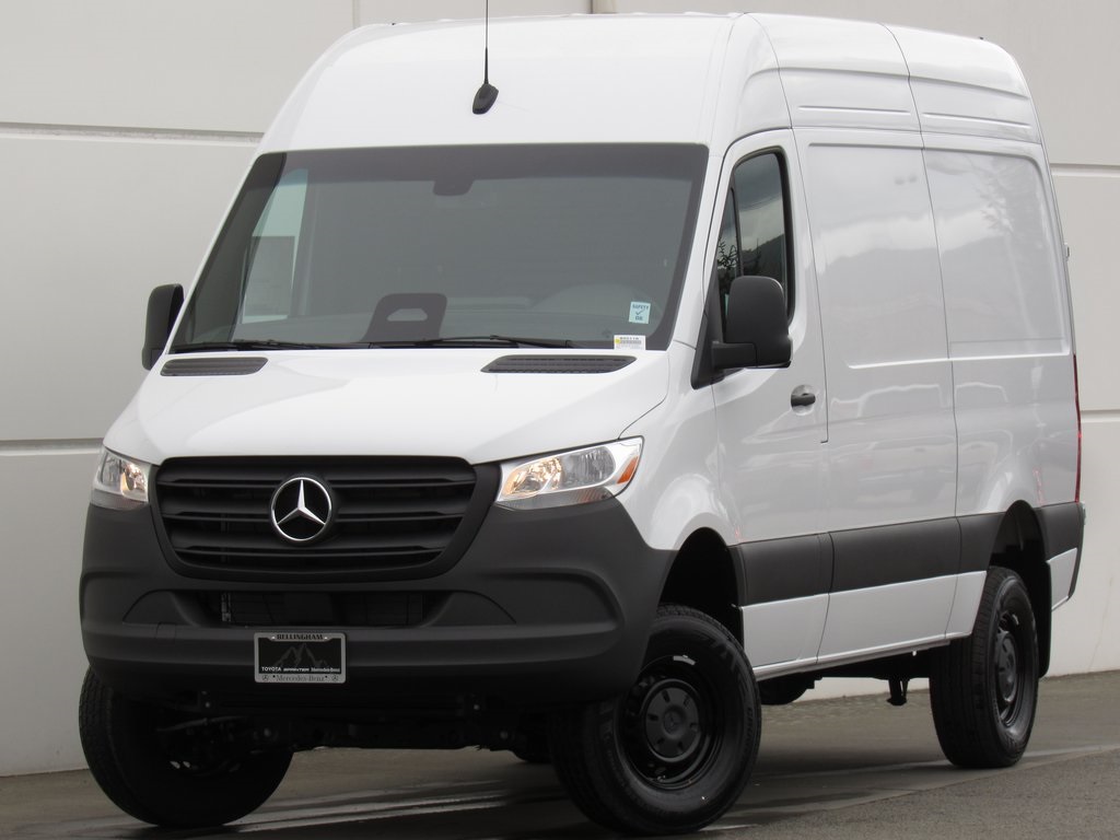 2025 Mercedes-Benz Sprinter Cargo Van Base's photo