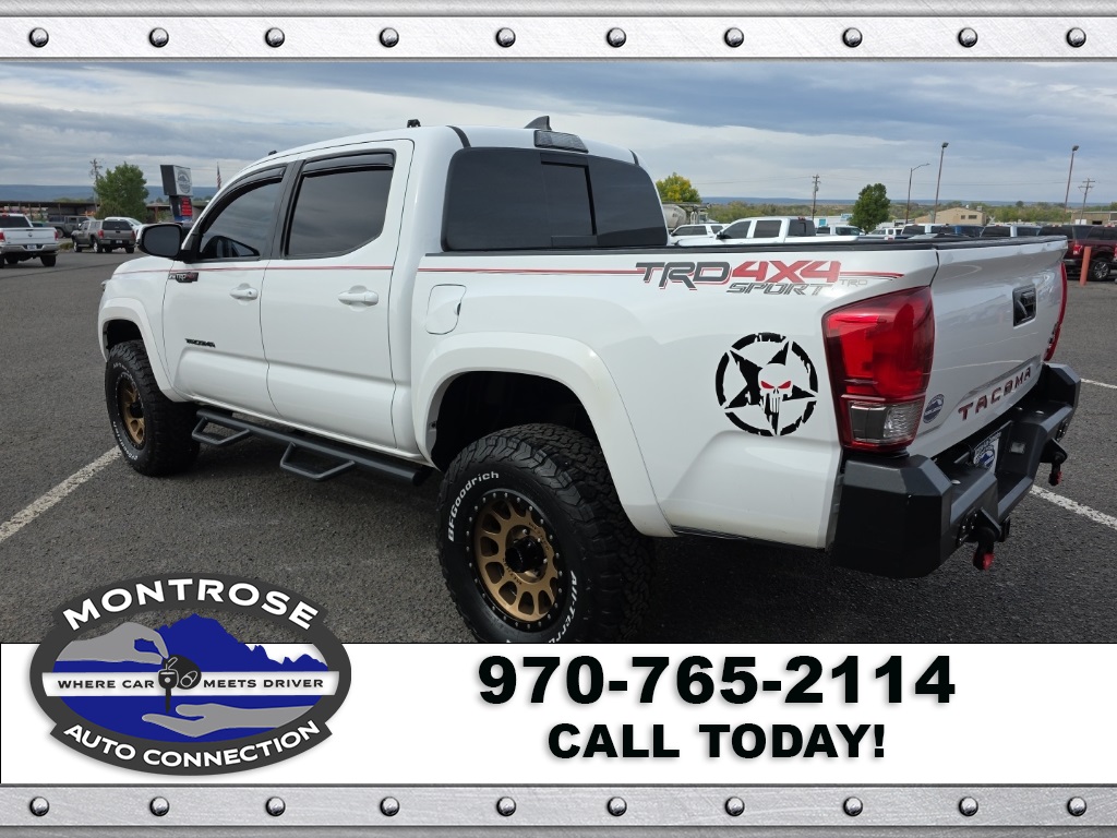 2017 Toyota Tacoma TRD Pro photo 5