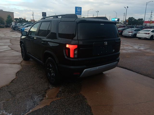 2026 Honda Passport photo 2