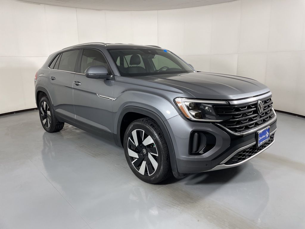 2024 Volkswagen Atlas Cross Sport SE Technology photo 2