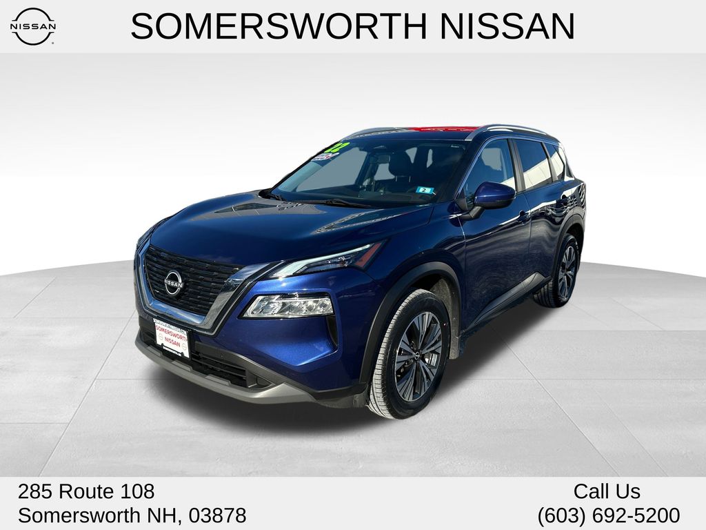 2022 Nissan Rogue SV's photo