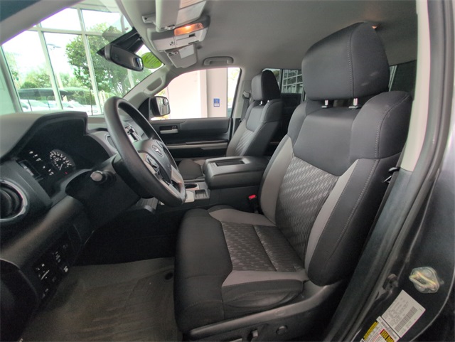 2019 Toyota Tundra SR5 CrewMax photo 7
