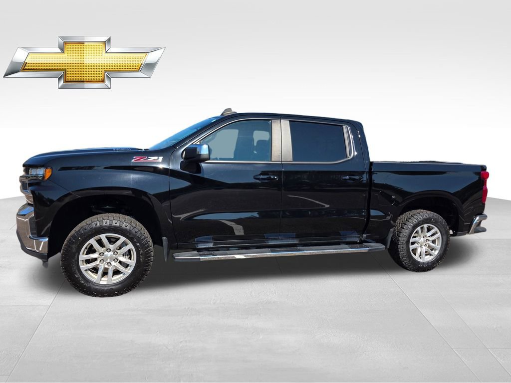 2020 Chevrolet Silverado 1500 LT photo 3