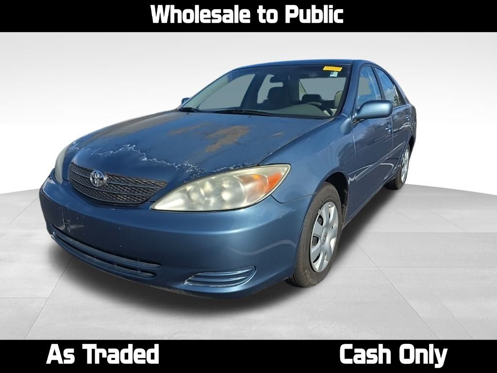 2004 Toyota Camry LE