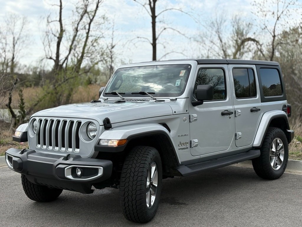 2022 Jeep Wrangler Unlimited Sahara photo 3