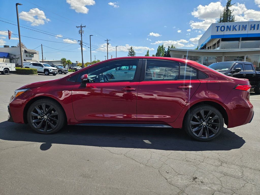 2023 Toyota Corolla SE photo 2