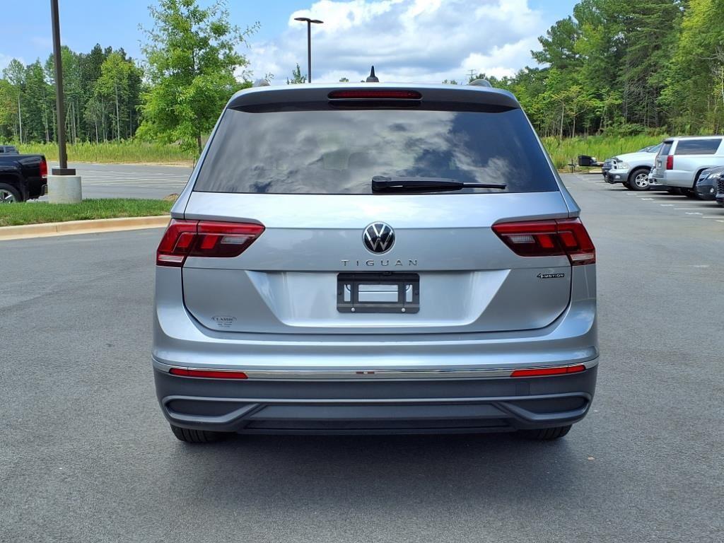 2024 Volkswagen Tiguan S photo 3