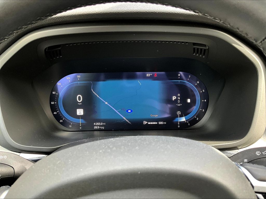 2025 Volvo XC60 B5 Plus photo 14