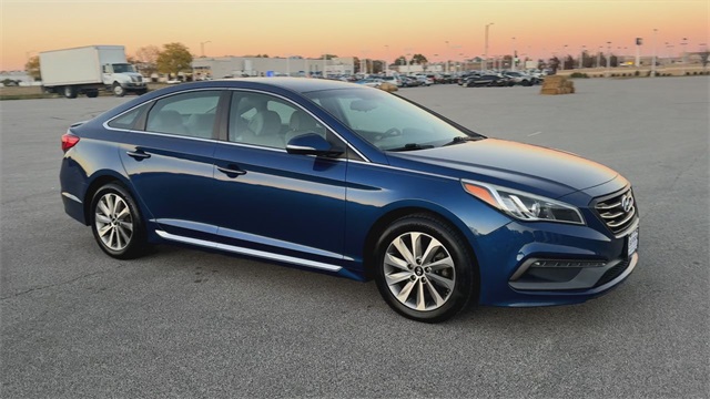 Used 2015 Hyundai Sonata Sport with VIN 5NPE34AF7FH046010 for sale in O'Fallon, IL