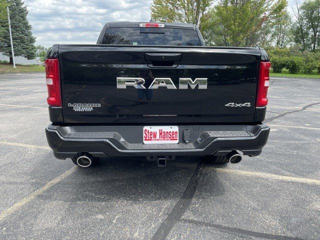 2026 Ram 1500 Laramie photo 2