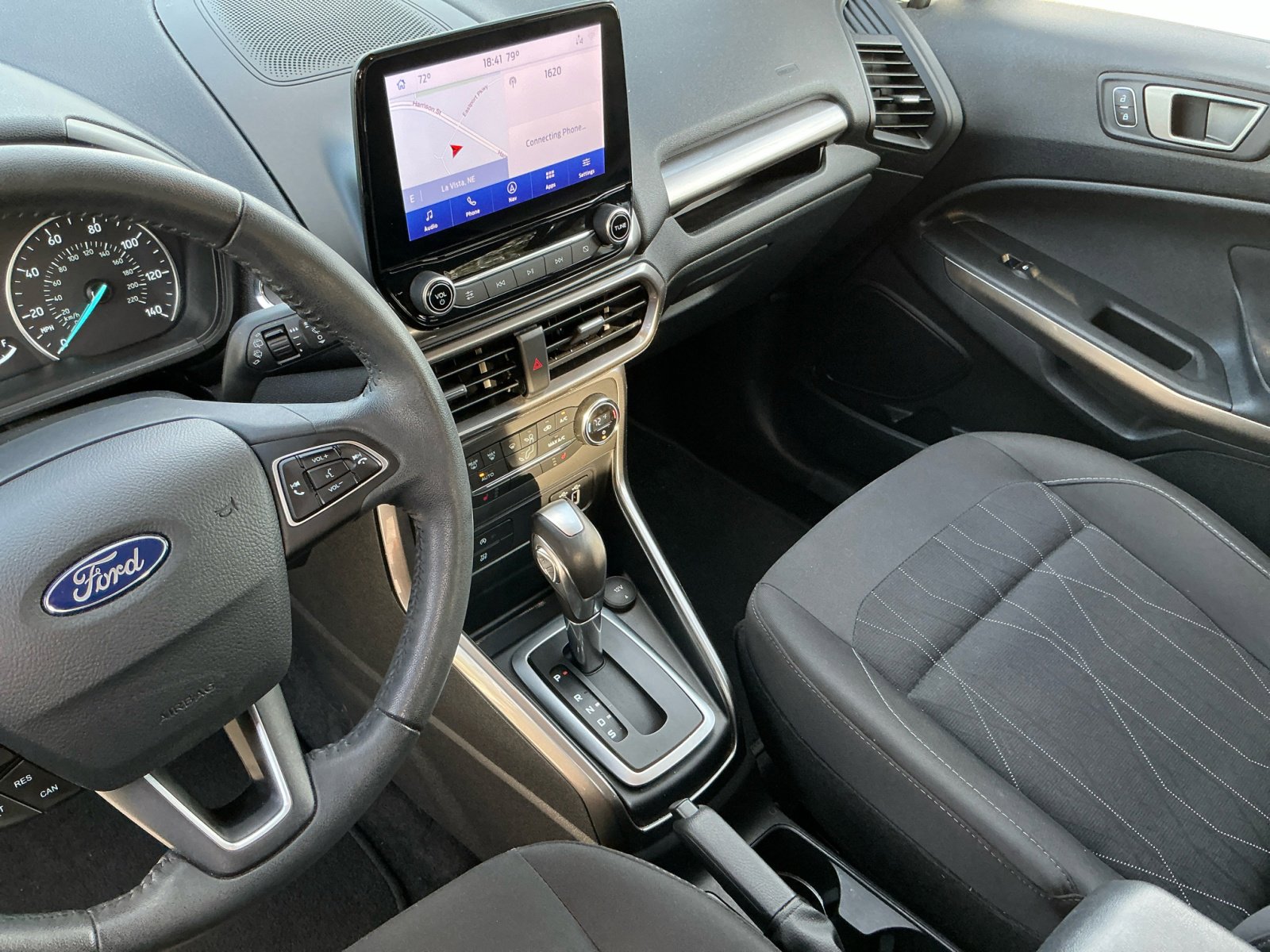 2020 Ford EcoSport SE photo 18