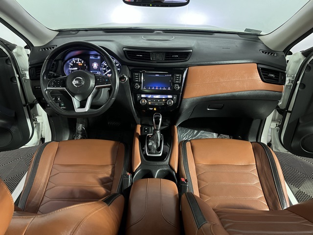2019 Nissan Rogue SL photo 9