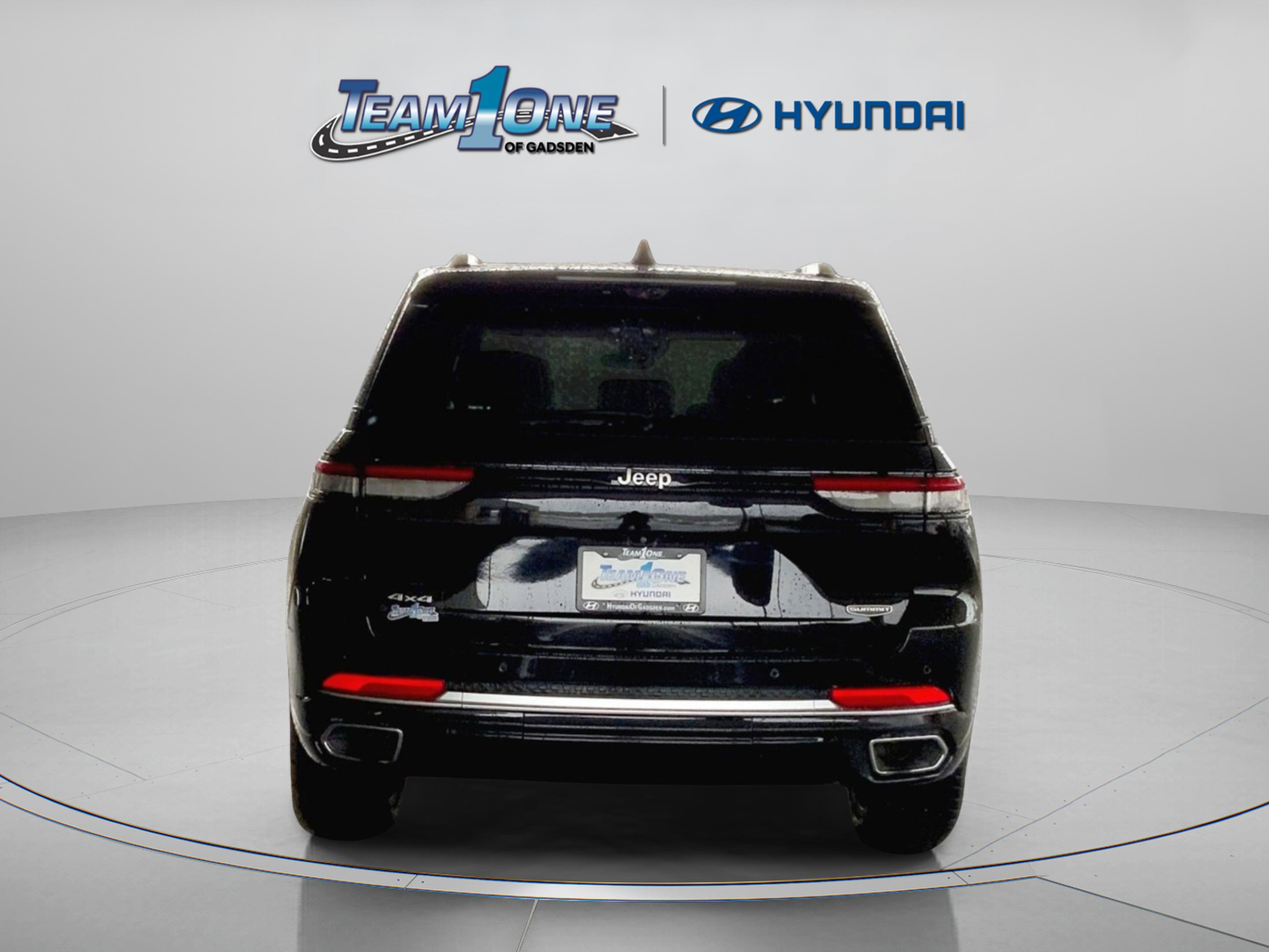 2022 Jeep Grand Cherokee Summit Reserve photo 2