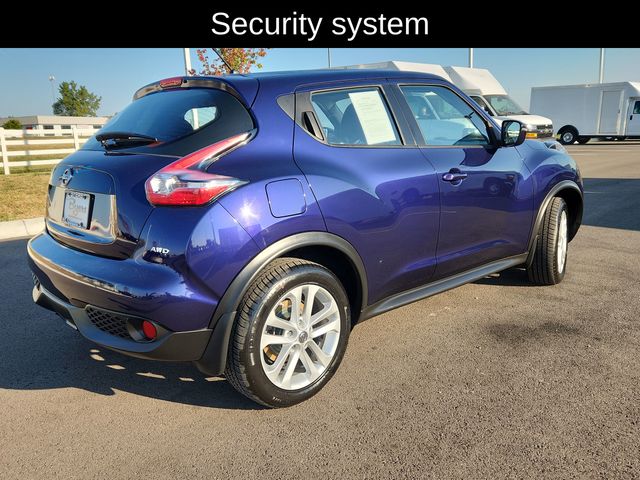 2016 Nissan Juke S photo 7