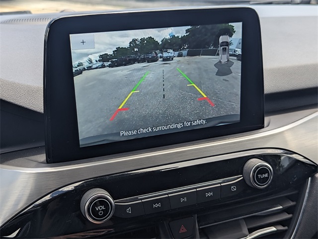 2021 Ford Escape Hybrid Titanium photo 21