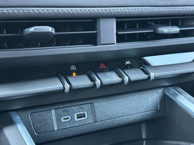 2025 Chevrolet Colorado Work Truck LT photo 18