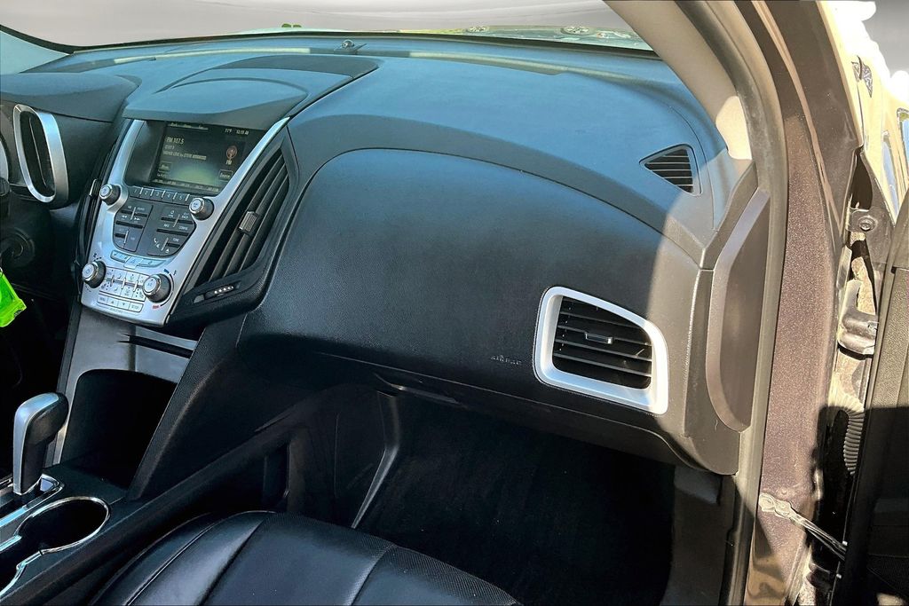 2015 Chevrolet Equinox LT photo 20