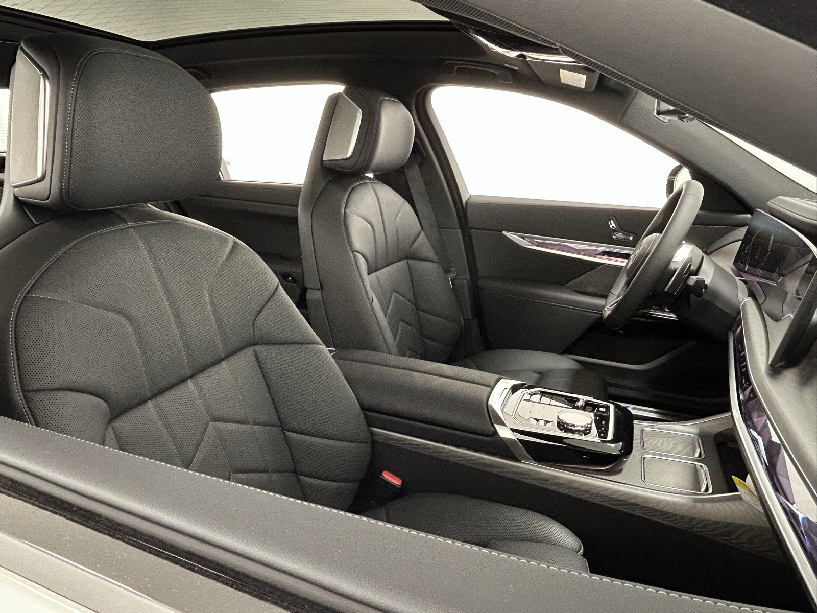 2025 Bmw 760i photo 39