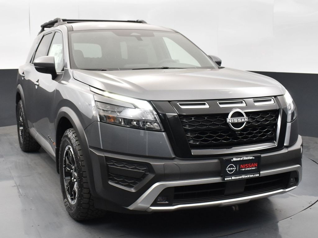 2025 Nissan Pathfinder Rock Creek's photo