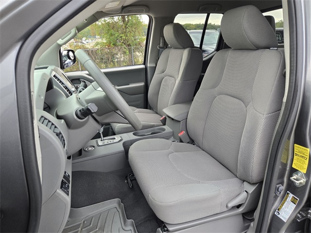 2020 Nissan Frontier SV photo 9
