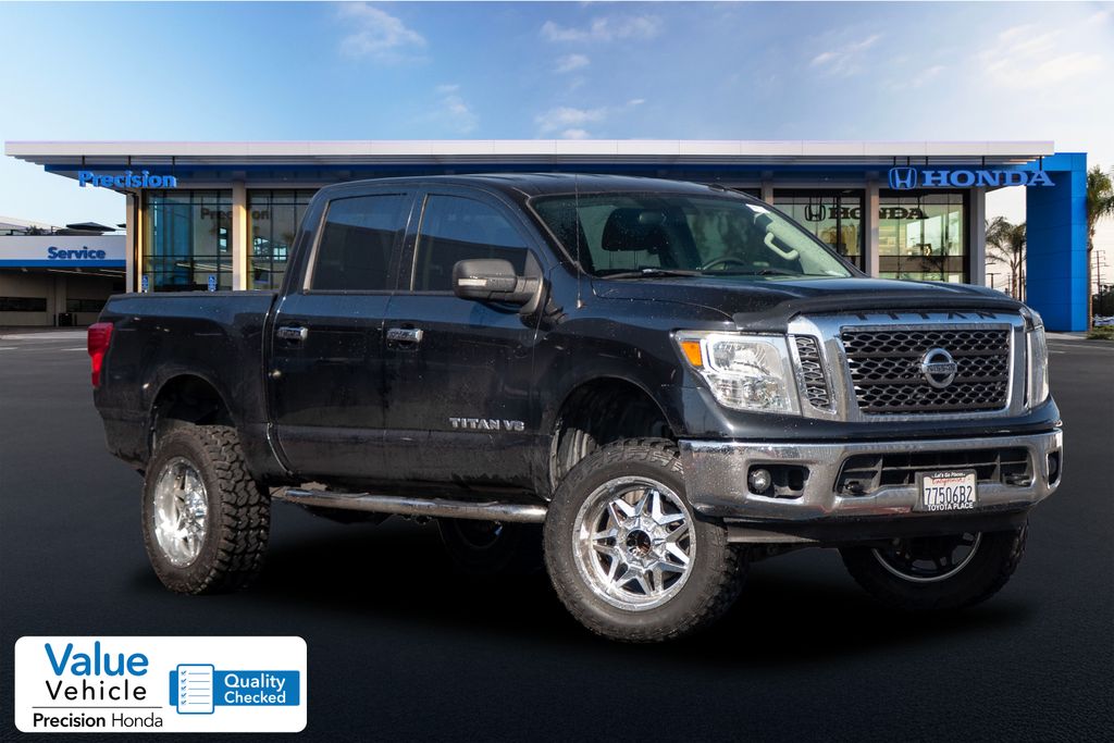 2018 Nissan Titan SV