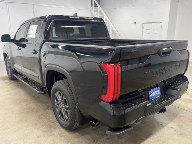 2025 Toyota Tundra SR5 photo 3