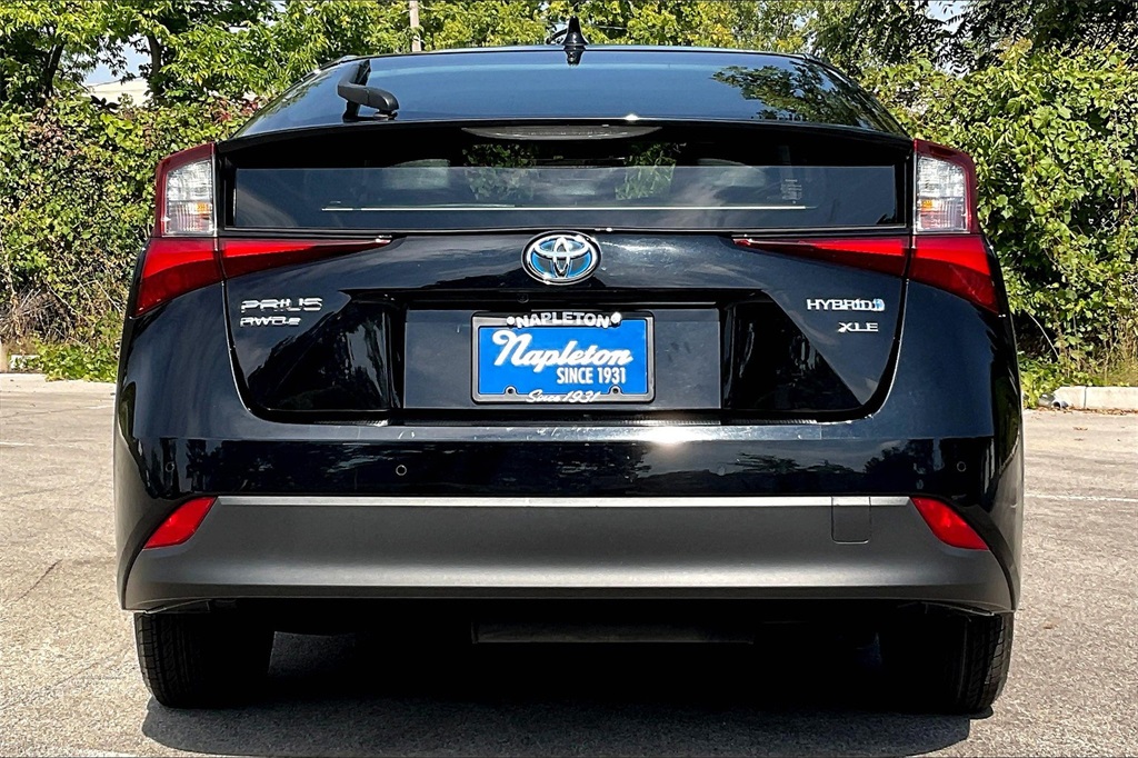 2021 Toyota Prius XLE AWD-e photo 4