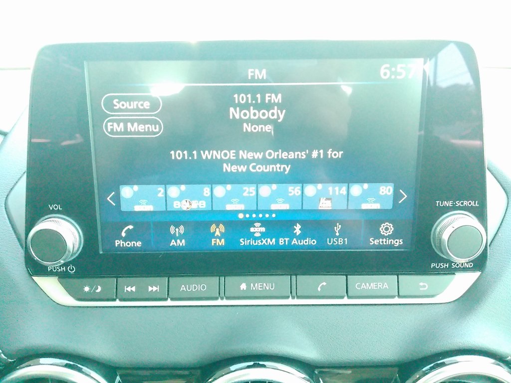 2025 Nissan Sentra SV photo 29