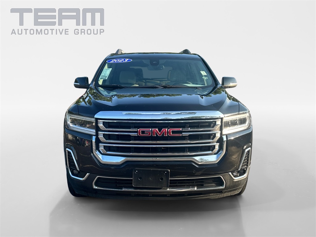 2023 Gmc Acadia SLT photo 2