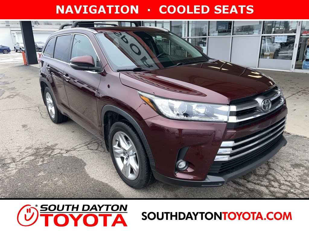 2019 Toyota Highlander Limited's photo