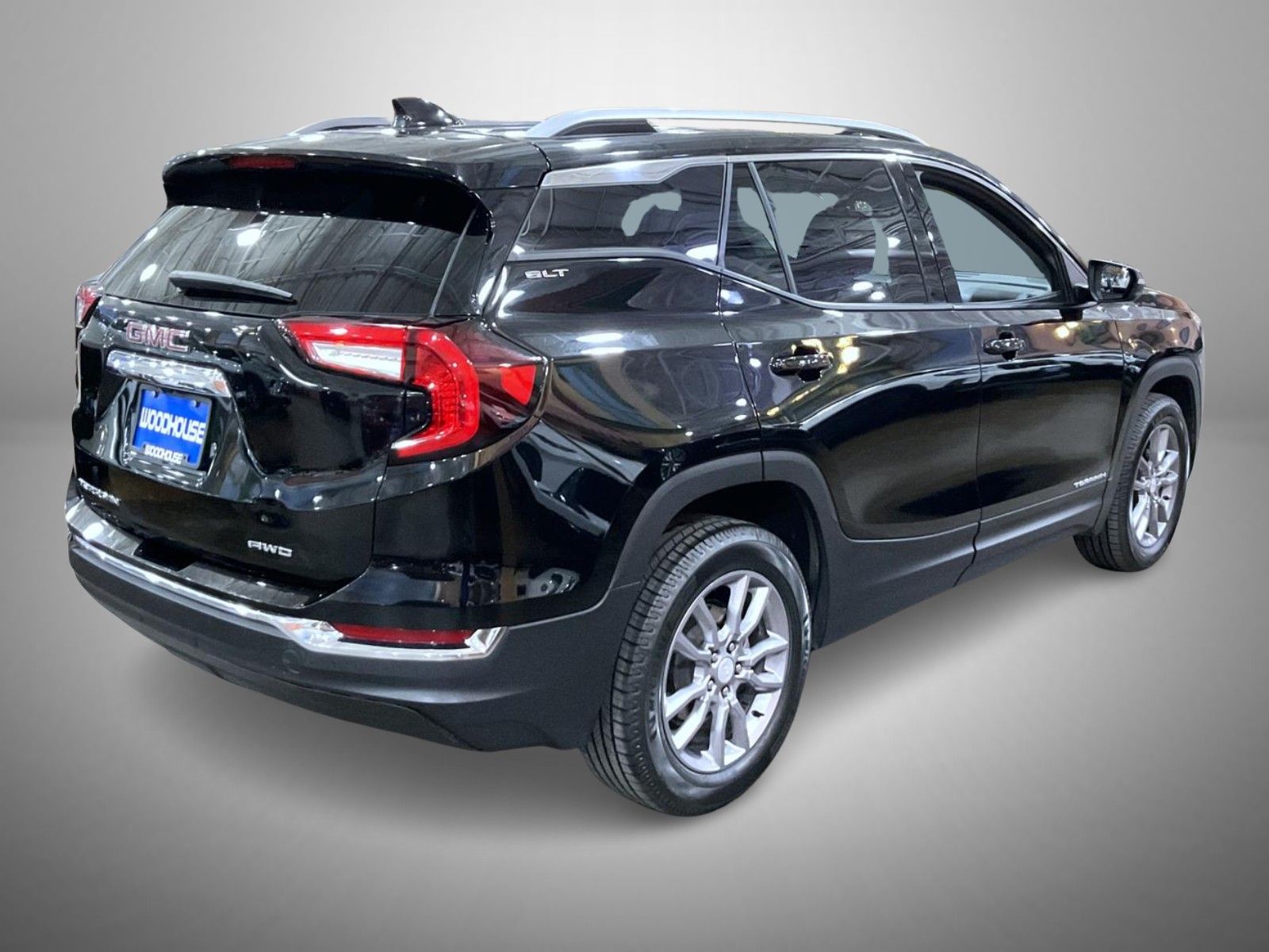 2024 Gmc Terrain SLT photo 3