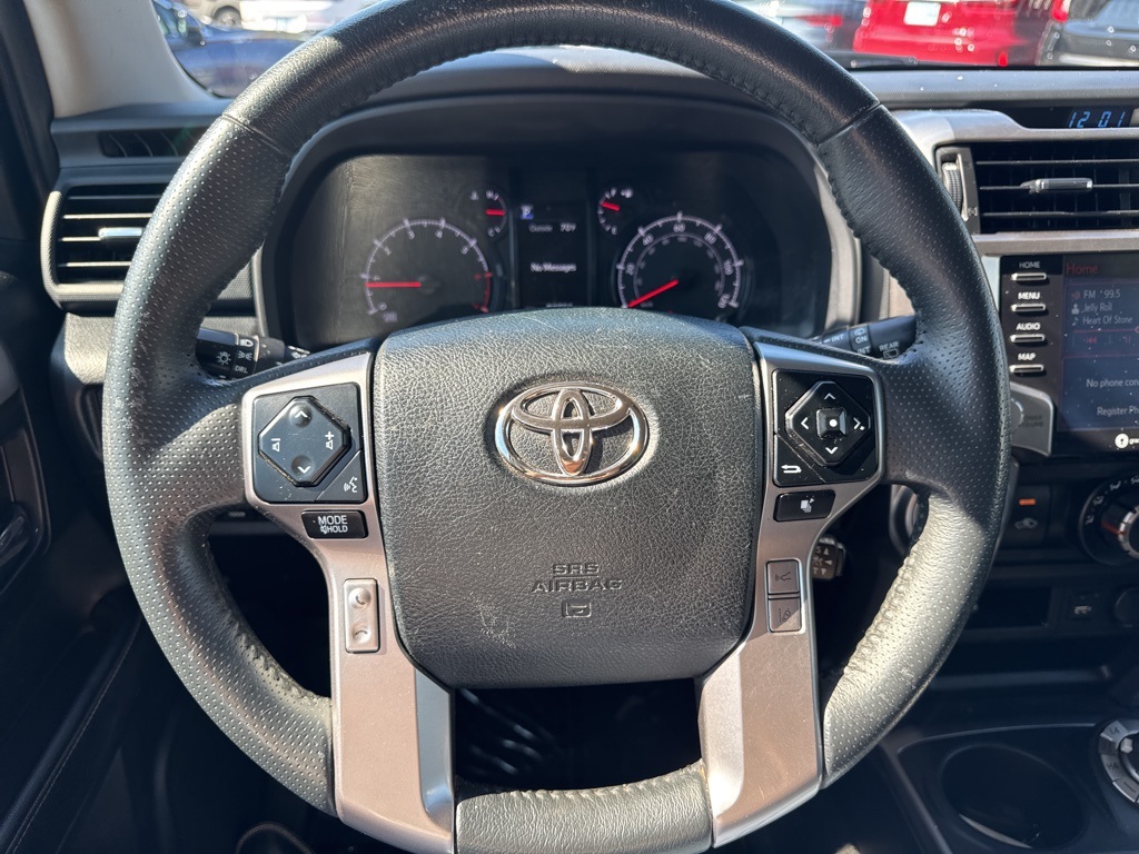 2021 Toyota 4Runner SR5 Premium photo 18