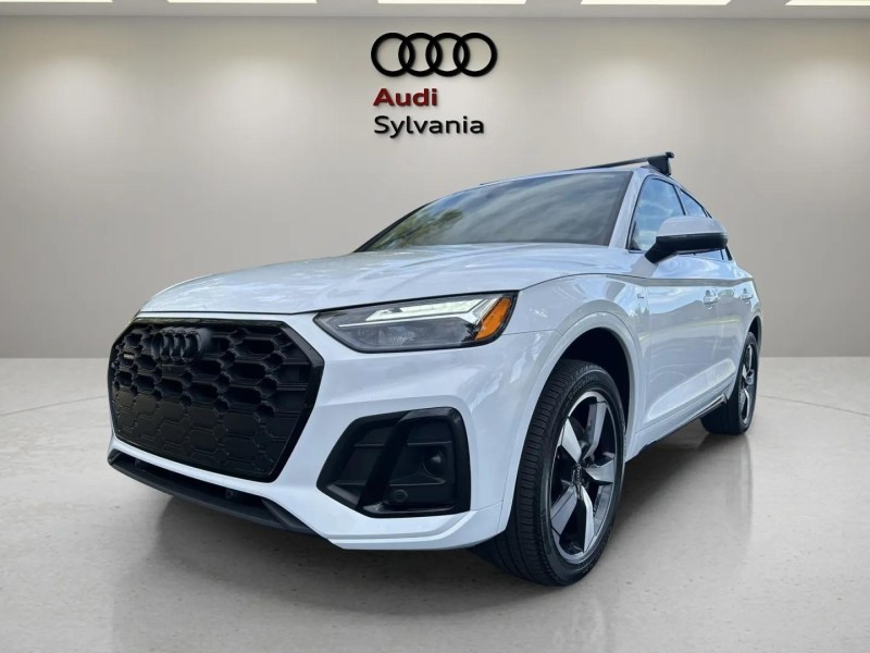 2023 Audi Q5 S line Premium Plus photo 3