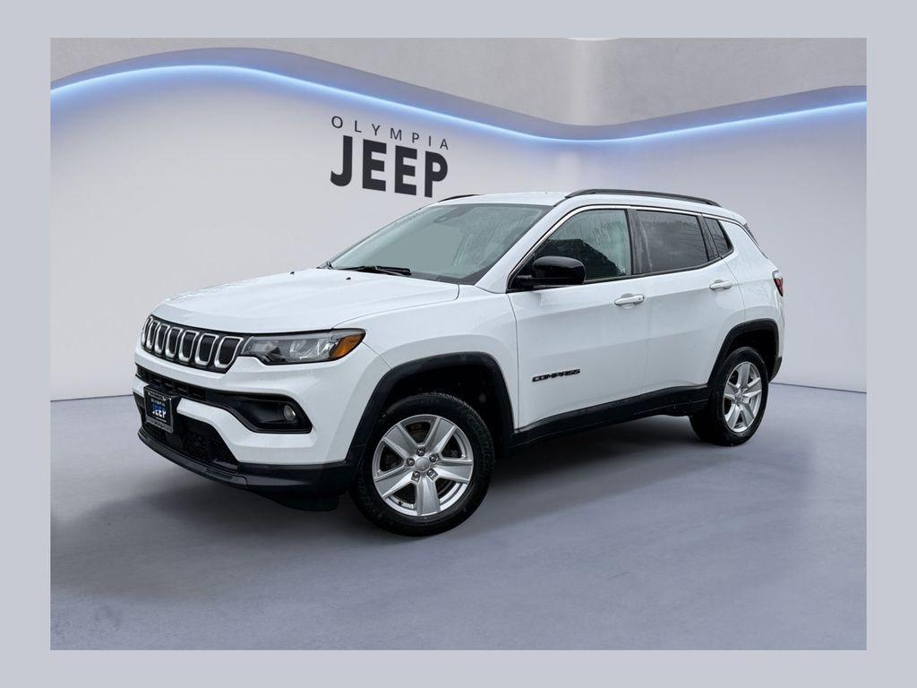 2022 Jeep Compass Latitude's photo