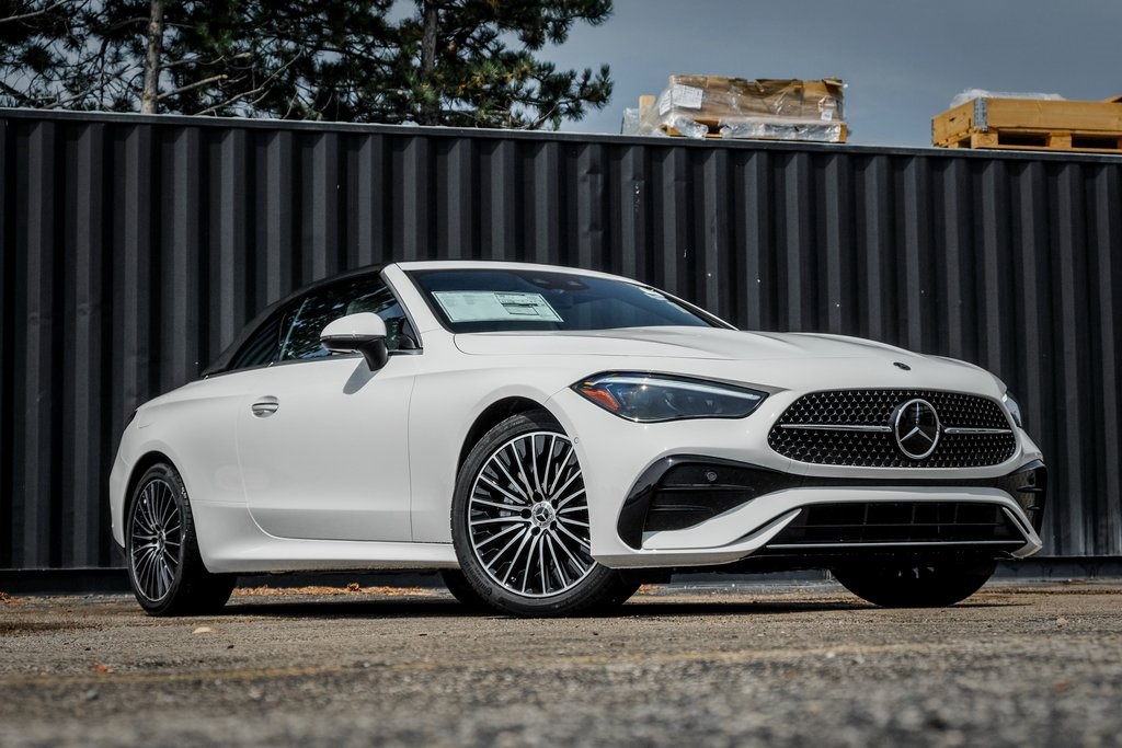 2026 Mercedes-Benz CLE CLE 300's photo