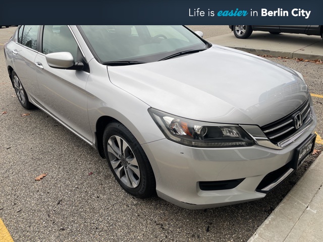 2015 Honda Accord LX's photo