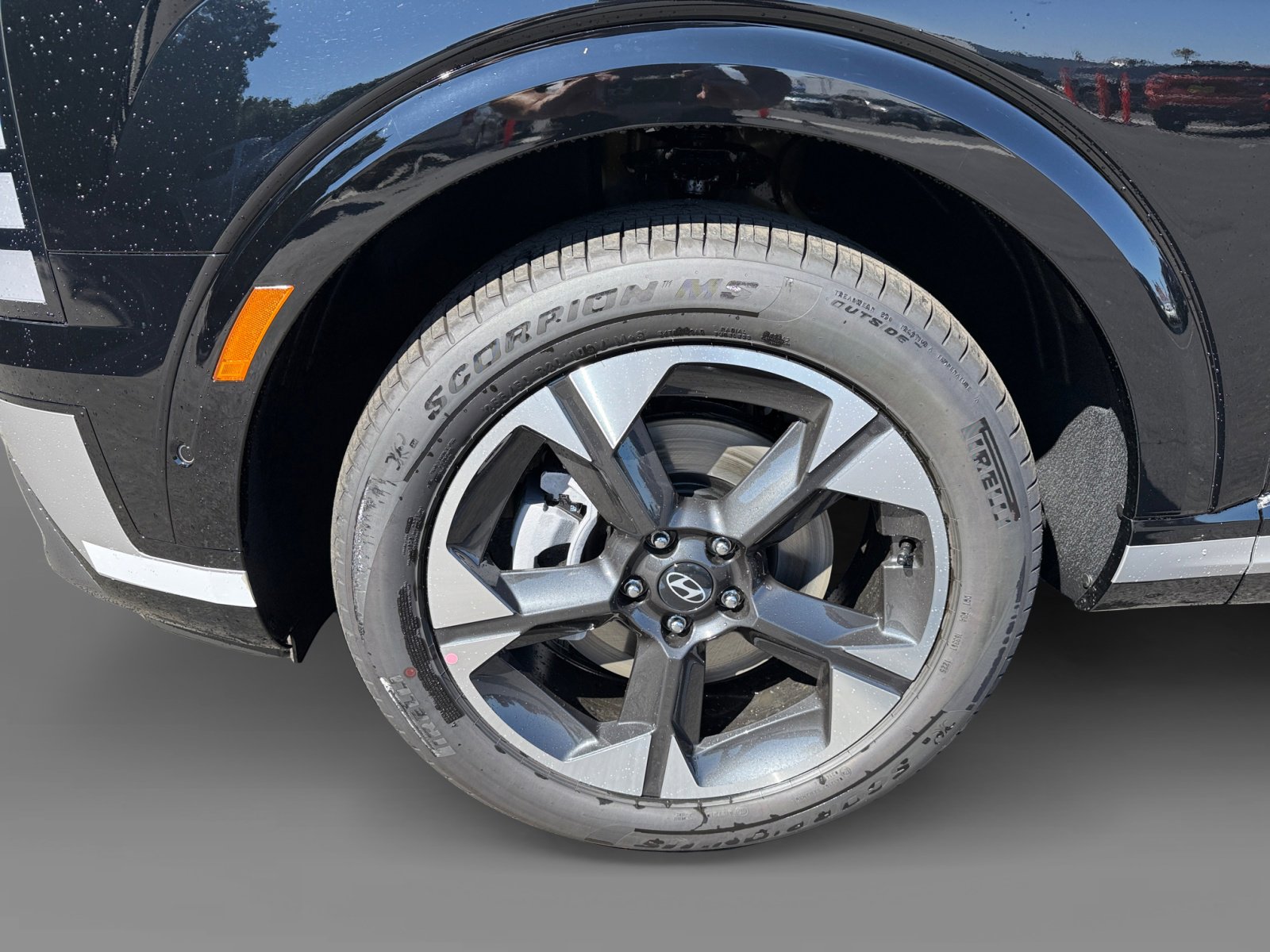 2026 Hyundai Palisade Limited photo 9