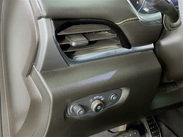 2021 Chevrolet Traverse Cloth photo 12