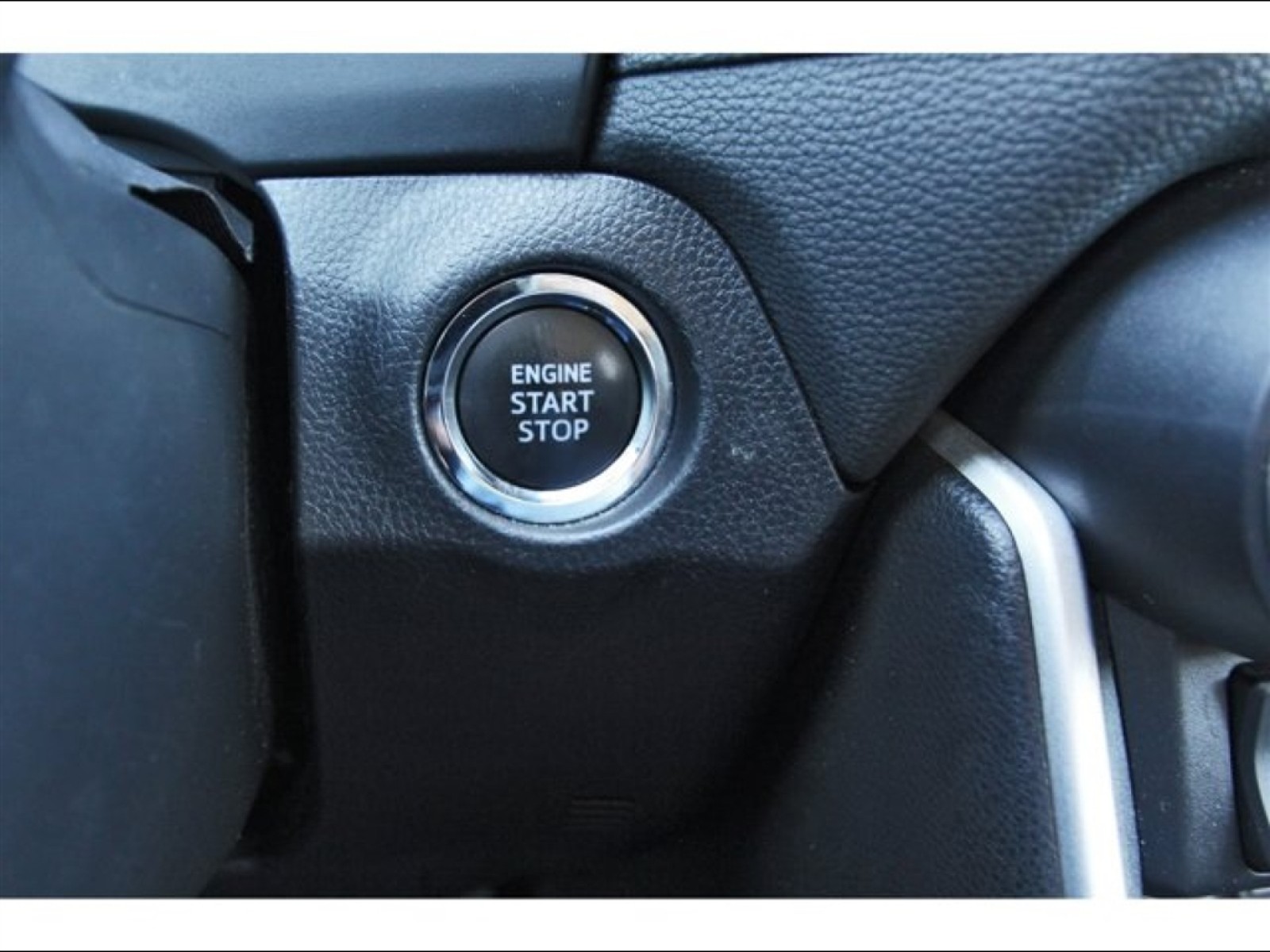 2024 Toyota RAV4 XLE White at Robbins Nissan