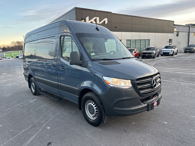 2019 Mercedes-Benz Sprinter Crew Van Base's photo