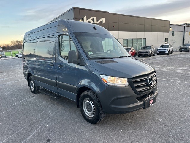 2019 Mercedes-Benz Sprinter Crew Van Base's photo
