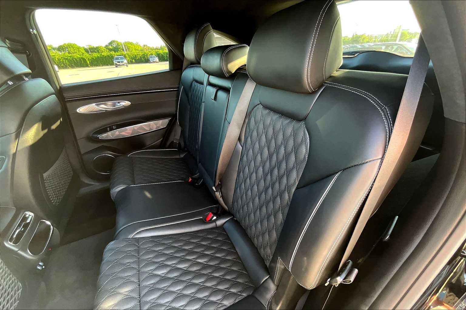 2025 Genesis GV70 3.5T Sport photo 19