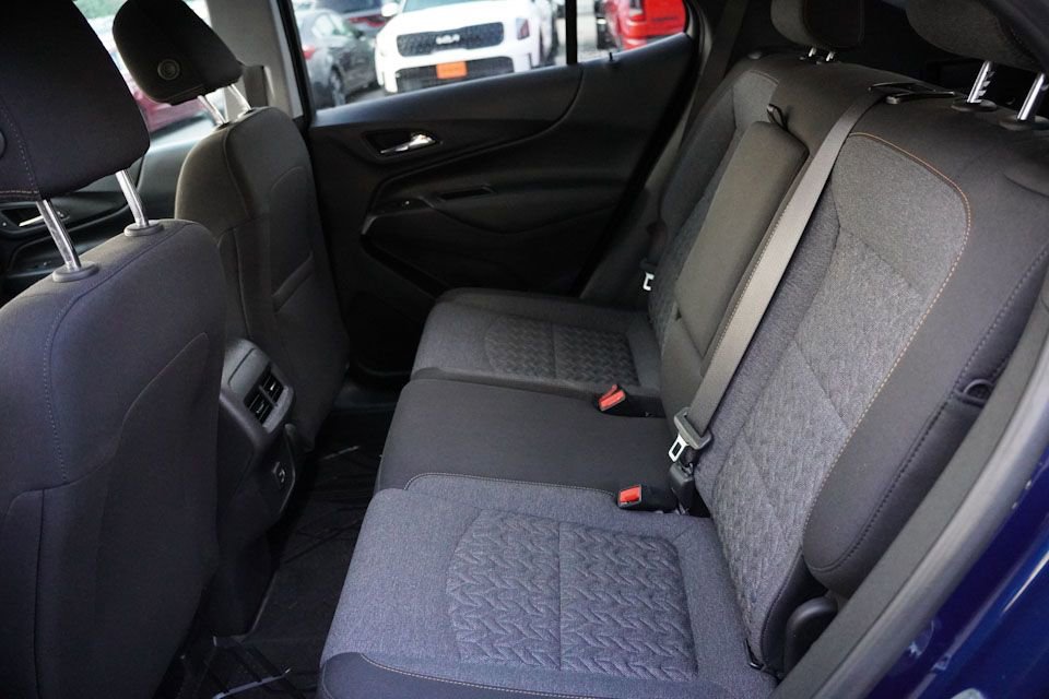 2023 Chevrolet Equinox LT photo 17