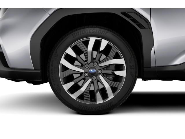 2025 Subaru Forester Touring photo 9