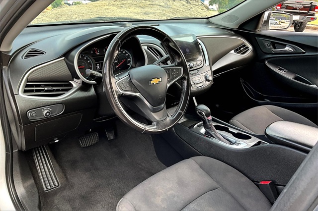 2022 Chevrolet Malibu RS photo 18